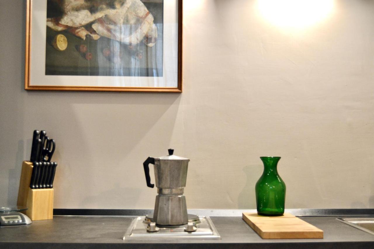 Il Miracolo Casa Apartment เนเปิลส์ ภายนอก รูปภาพ