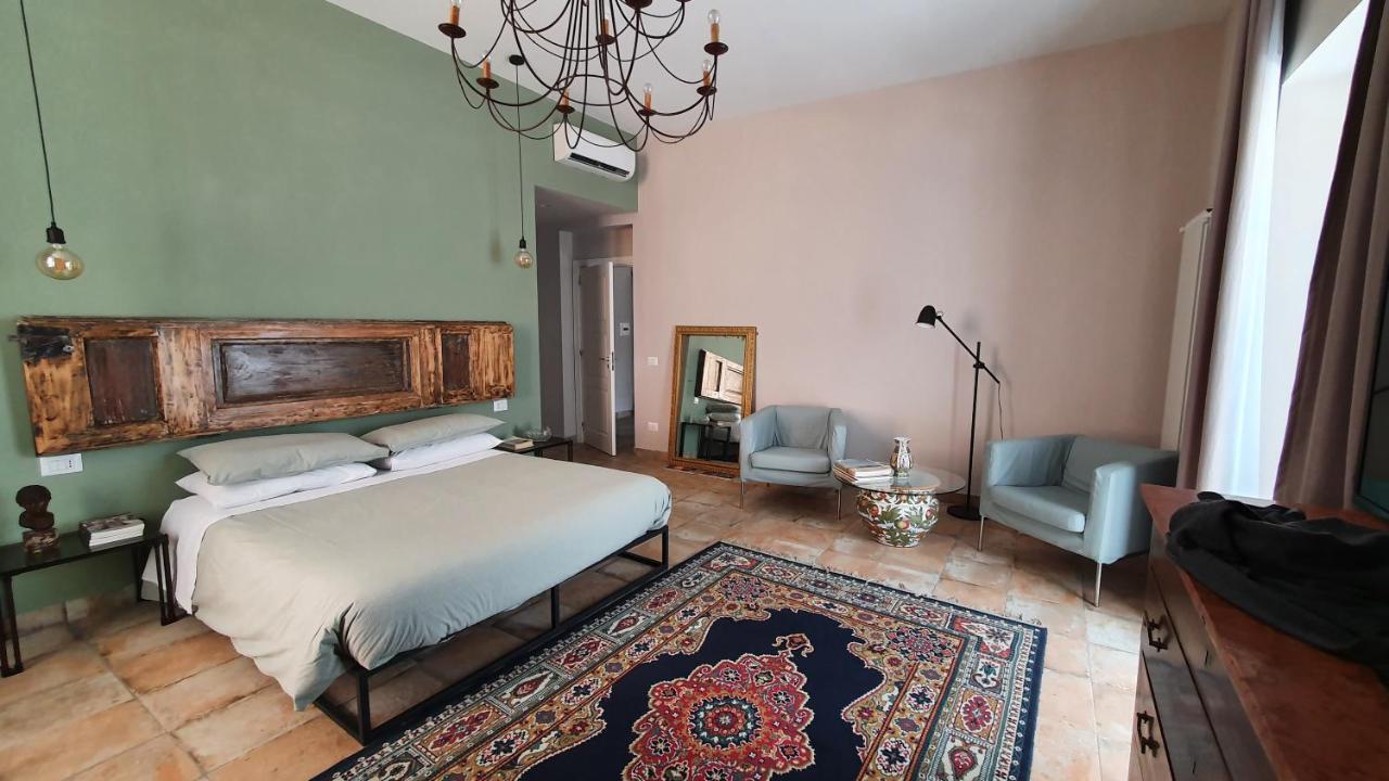 Il Miracolo Casa Apartment เนเปิลส์ ภายนอก รูปภาพ