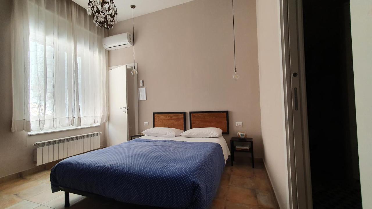 Il Miracolo Casa Apartment เนเปิลส์ ภายนอก รูปภาพ
